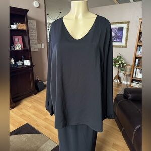 Wangzhi black long full sleeves Vneck silky blouse-size 1X